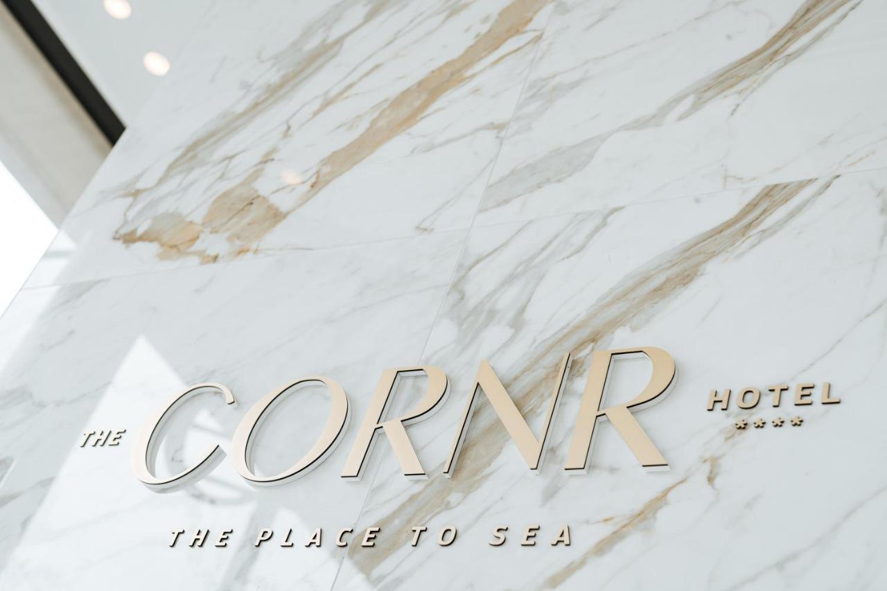 The Cornr Hotel Nieuwpoort Bagian luar foto