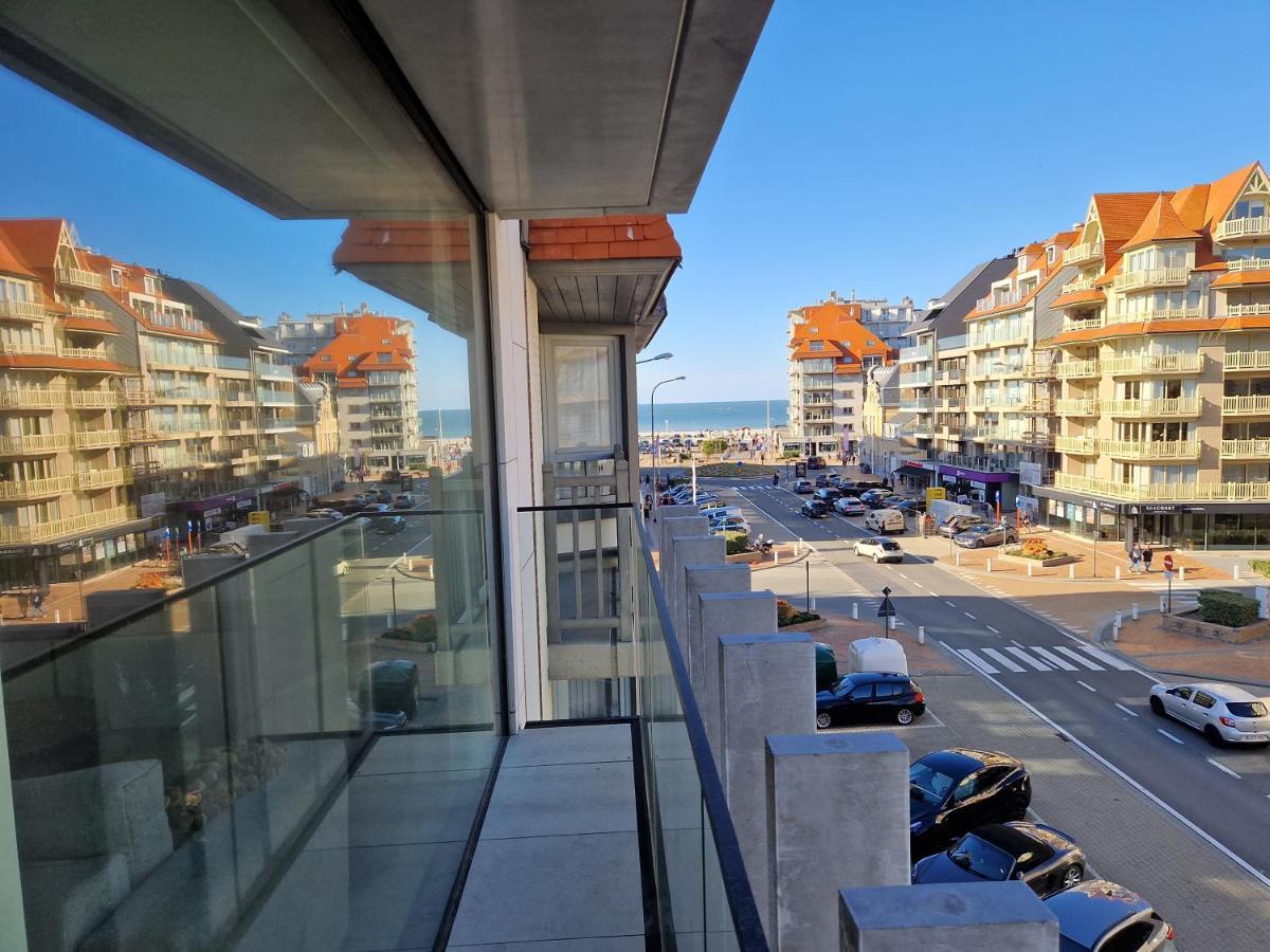 The Cornr Hotel Nieuwpoort Bagian luar foto