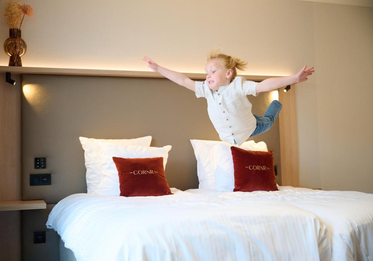 The Cornr Hotel Nieuwpoort Bagian luar foto