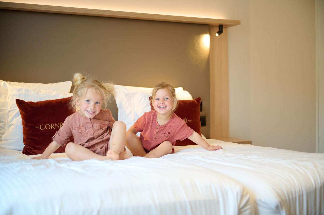 The Cornr Hotel Nieuwpoort Bagian luar foto