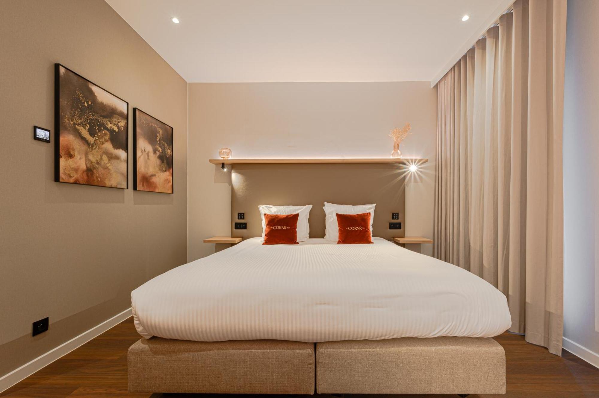 The Cornr Hotel Nieuwpoort Bagian luar foto