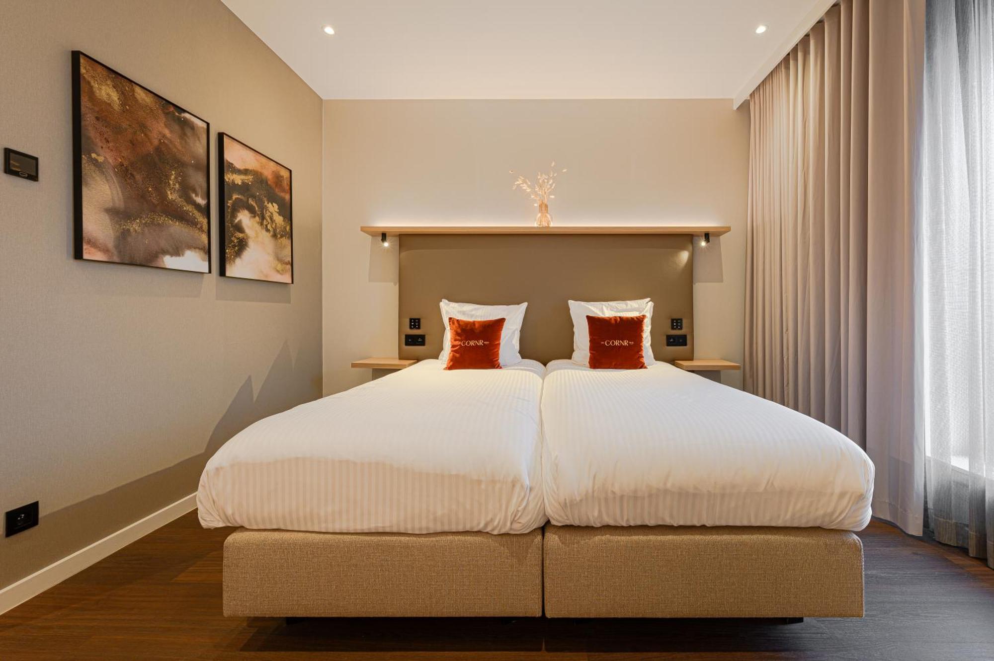 The Cornr Hotel Nieuwpoort Bagian luar foto