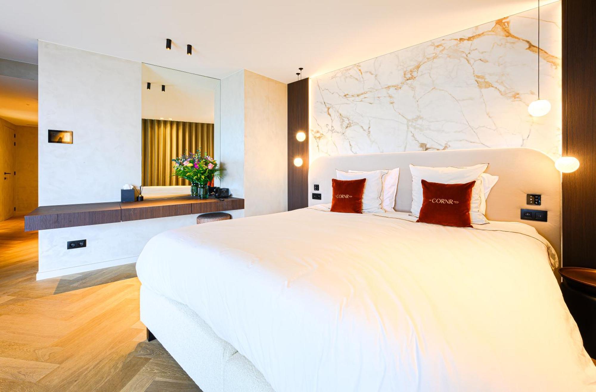 The Cornr Hotel Nieuwpoort Bagian luar foto