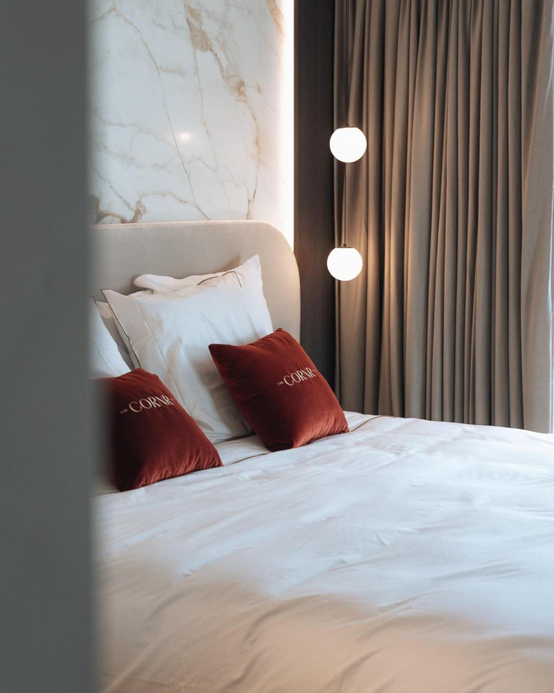 The Cornr Hotel Nieuwpoort Bagian luar foto